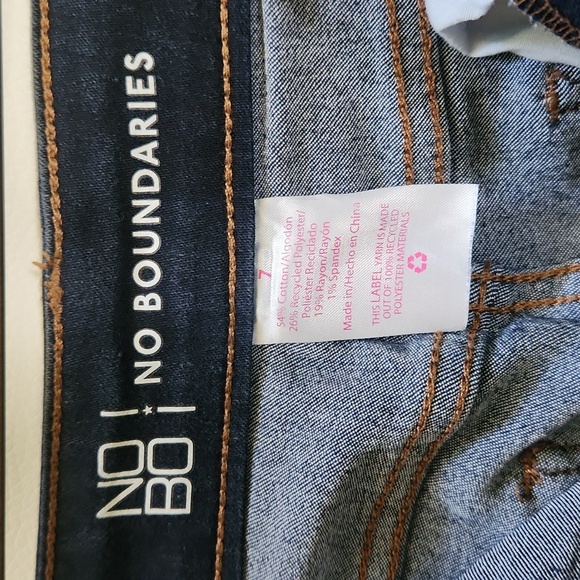 No Boundaries Size 7 Women's Jeans - Picture 4 of 14